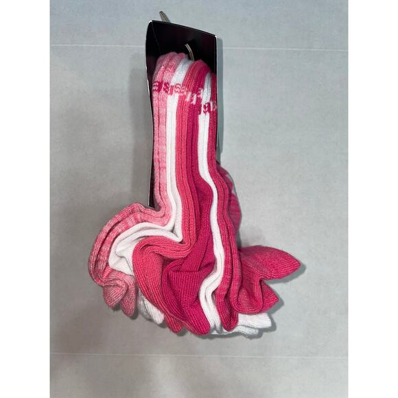 UNDER ARMOUR WOMENS 6 PAIR PINKs LIGHTWEIGHT NO SHOW SOCKS NEW - Picture 6 of 6